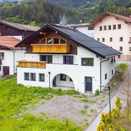 Alpenlodge Xl Apartment Pettneu am Arlberg
