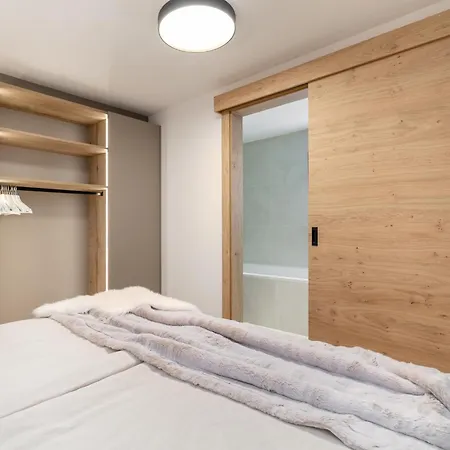 Alpenlodge Pettneu Xl Apartment
