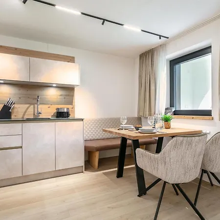Daire Alpenlodge Xl Pettneu am Arlberg