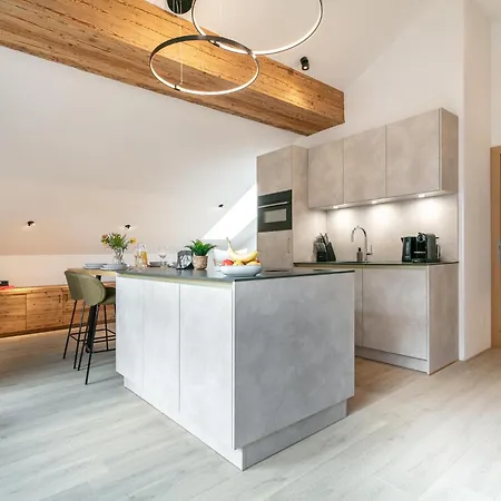 Alpenlodge Pettneu Xl Apartment