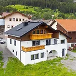 Alpenlodge Xl 公寓
